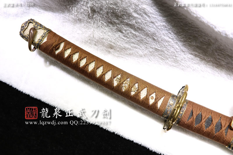 周正武龍泉寶劍專賣店,周正武龍泉?jiǎng)r(jià)格,正武堂官網(wǎng),龍泉刀劍官網(wǎng),龍泉?jiǎng)χ苷?正武刀劍,龍泉正武刀劍官網(wǎng),龍泉正武刀劍,龍泉?jiǎng)? border=